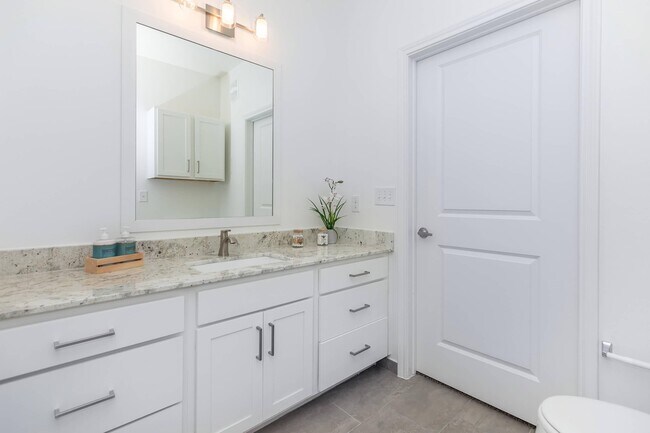 Building Photo - Modern Luxury, Exceptional Offers – Ask Ab...
