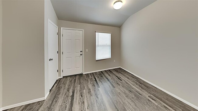 Building Photo - 1832 Jack Rabbit Ln