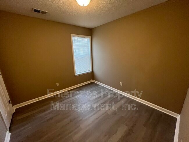 Building Photo - 6814 Mikayla Ln