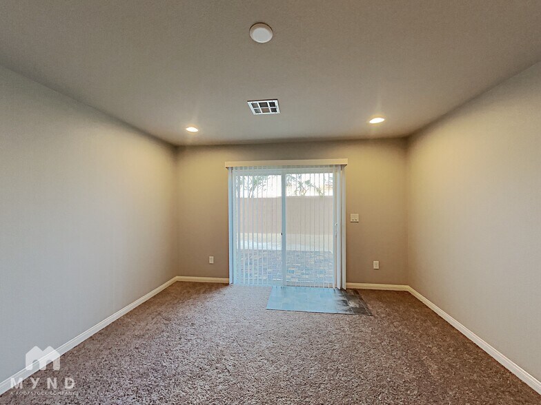 Building Photo - 9897 Panther Hollow St