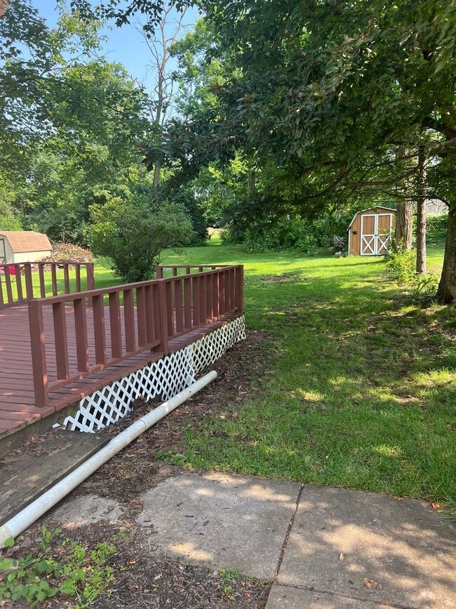 Building Photo - 2 Bedroom Townhome in Carlisle