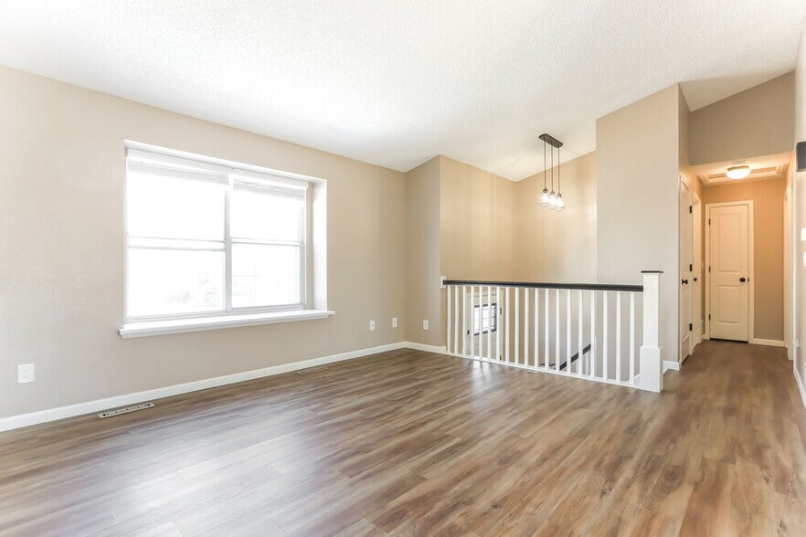 Building Photo - 16296 Beauty Bush Pl