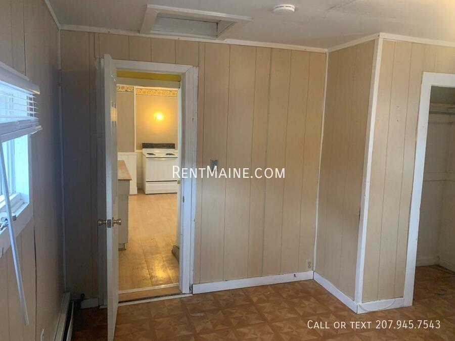 Building Photo - 53 Parker St