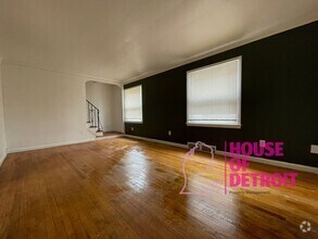 Building Photo - 3 BEDROOM | 1 BATH | FREE PRE SCREEN