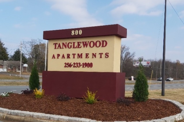 Building Photo - Tanglewood Apartments