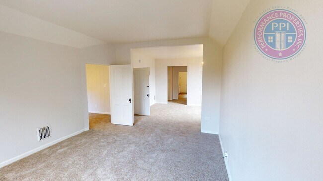 Building Photo - pal5781