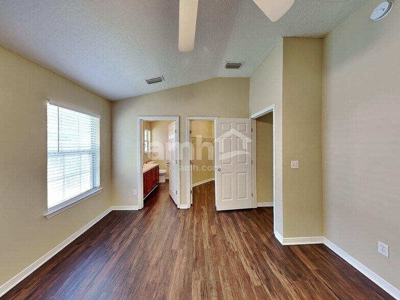 Building Photo - 2186 Cherokee Cove Trl