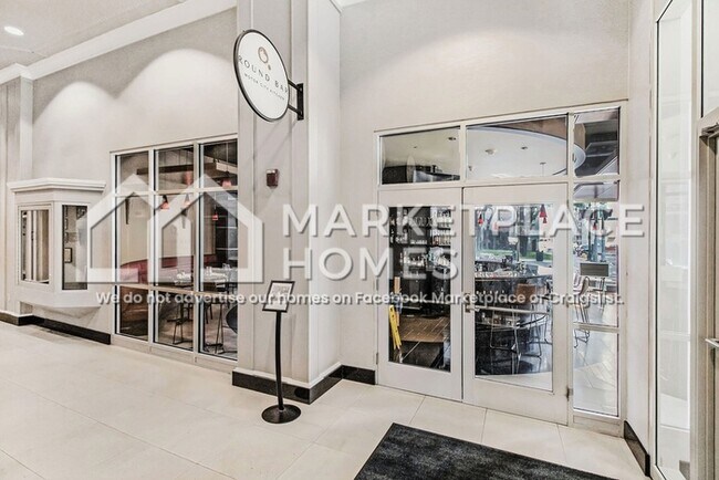 Building Photo - 525 W Lafayette Blvd