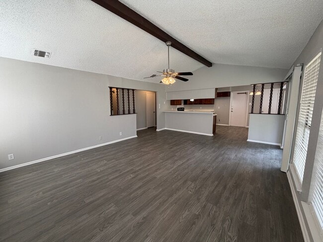 Building Photo - Delightful 3 Bedroom home in North East ISD with easy access to 1604, 35, Randolph AFB, Ft. Sam, ...