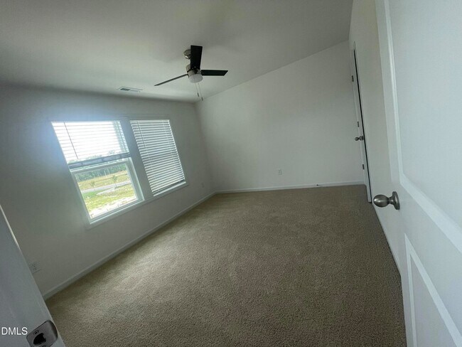 Building Photo - 513 Dorset Strm Dr