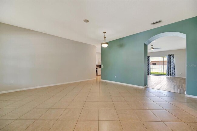 Building Photo - 4802 Bookelia Cir