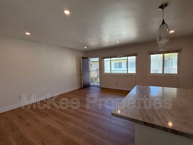 Building Photo - 4469 Alabama St