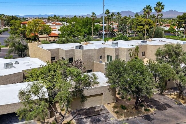 Building Photo - 7209 E McDonald Dr