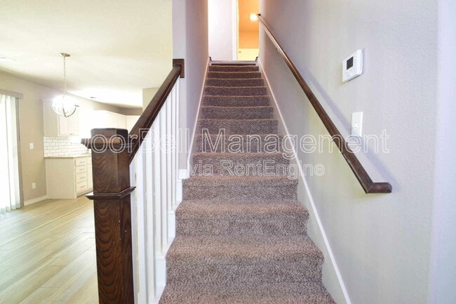 Building Photo - 512 S Haynie St