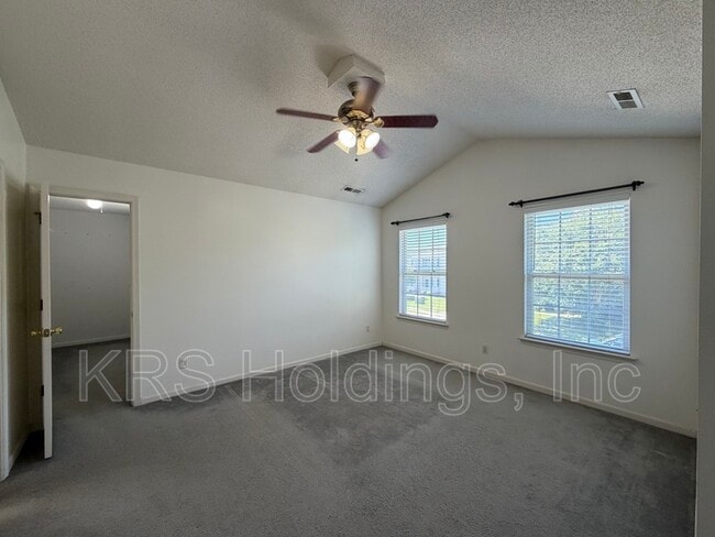 Building Photo - 3503 Sedgefield St
