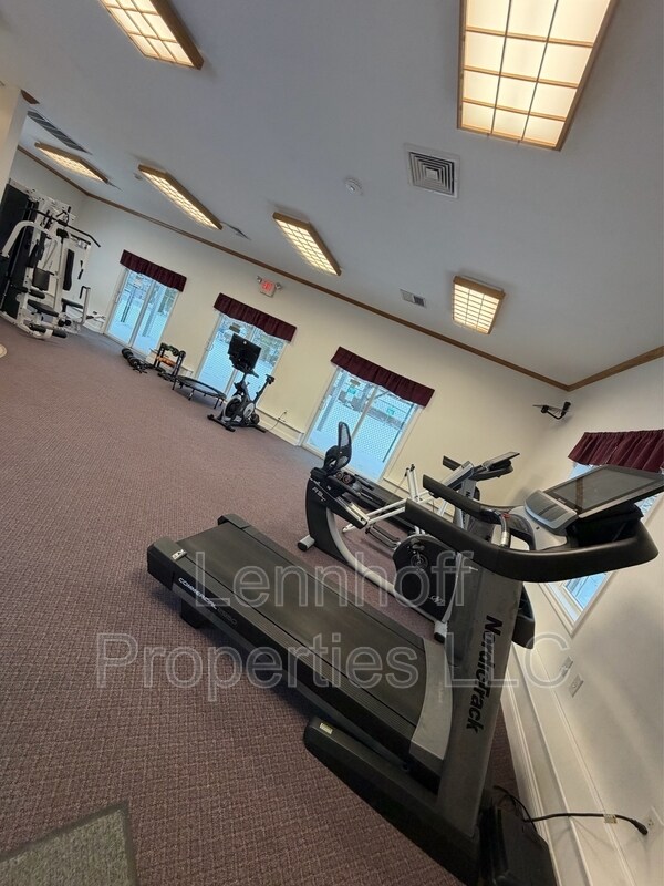 Building Photo - 86 Beacon St