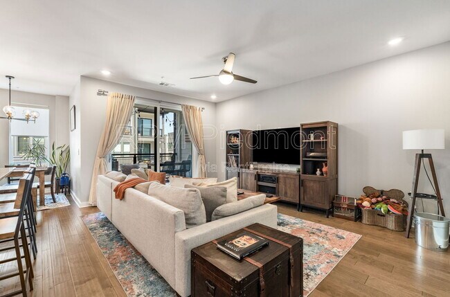 Building Photo - 383 Pratt Dr SE