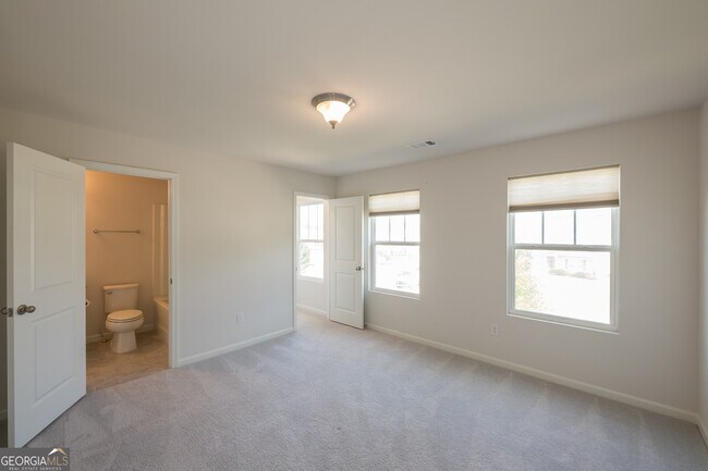 Building Photo - 317 Coppergate Ct