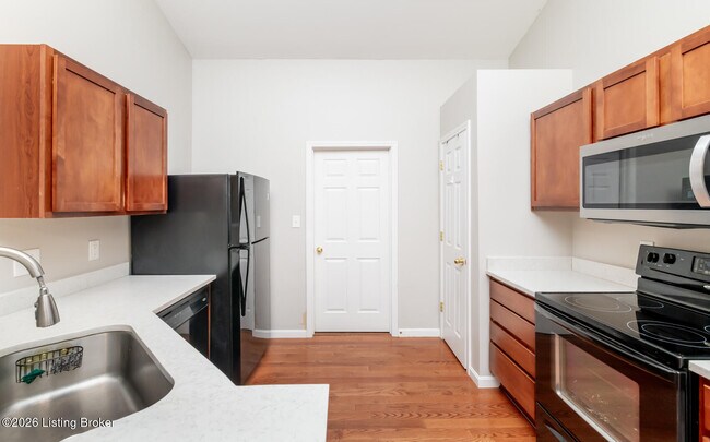 Building Photo - 3425 Stony Farm Dr