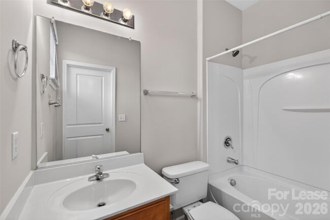 Building Photo - 1508 Walnut View Dr