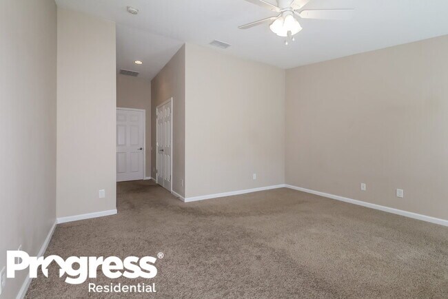 Building Photo - 10609 56th St E