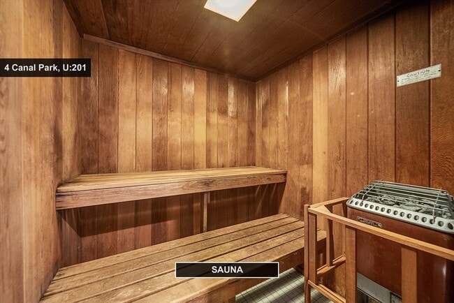 Building Photo - 4 Canal Park