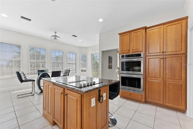 Building Photo - 3020 Gulf of Mexico Dr