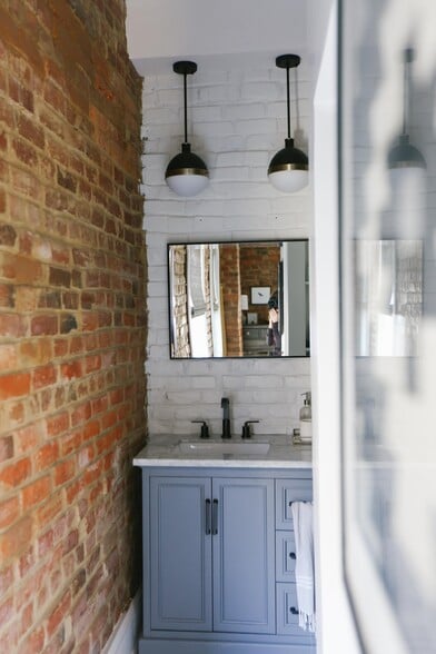 Building Photo - 416 N 3rd St