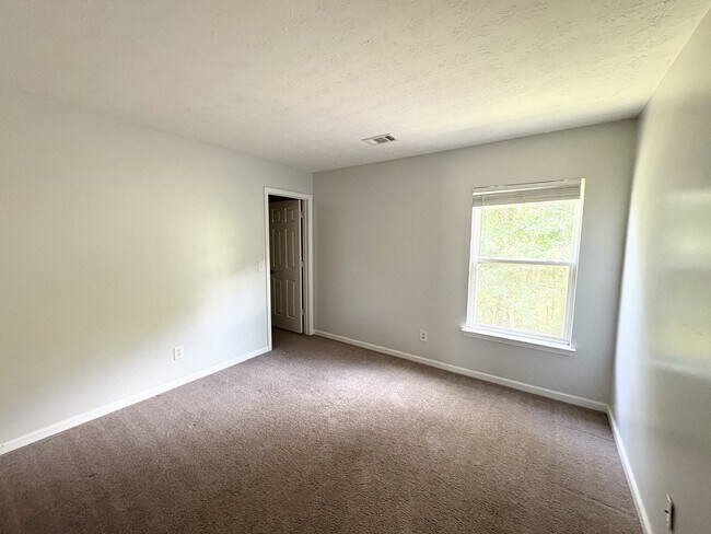 Building Photo - 125 Cedar Bay Cir