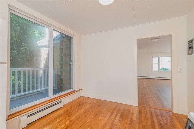 Building Photo - 660 Jerusalem Rd