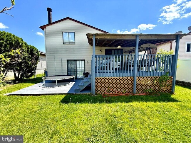 Building Photo - 13042 Trina Dr