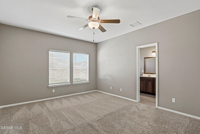 Building Photo - 14609 Carlo Alvarado Dr