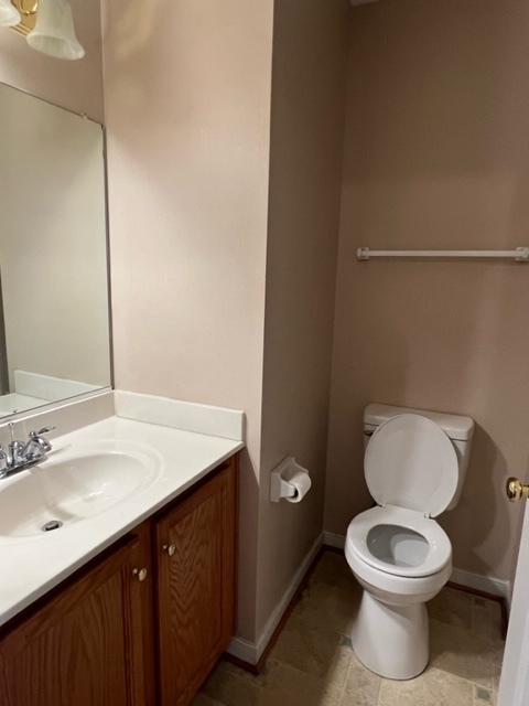 Building Photo - 6747 S Grand Brook Cir