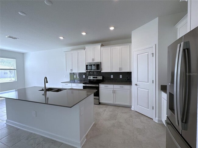 Building Photo - 3067 Camden Wy