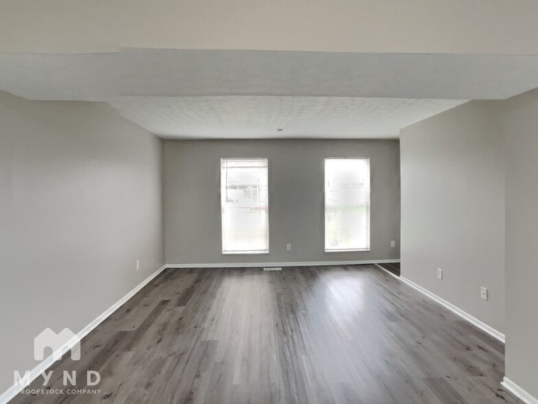 Building Photo - 3949 Dunne Dr