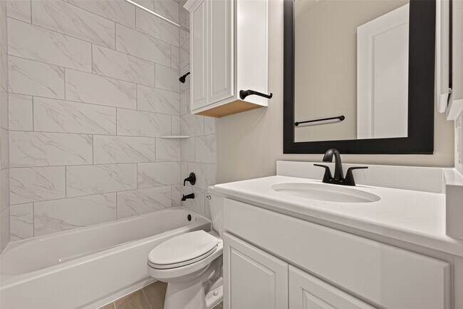 Building Photo - 27003 Estella Mdw Ln