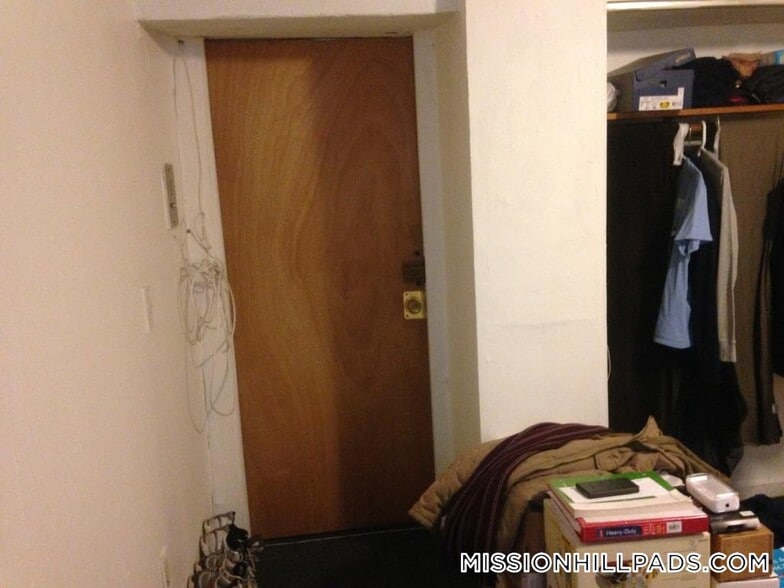 Building Photo - 55 S Huntington Ave