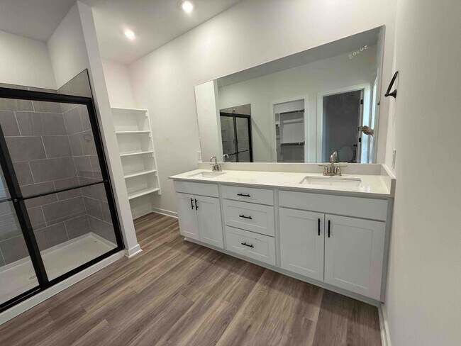 Building Photo - 519 W Gosling Isle