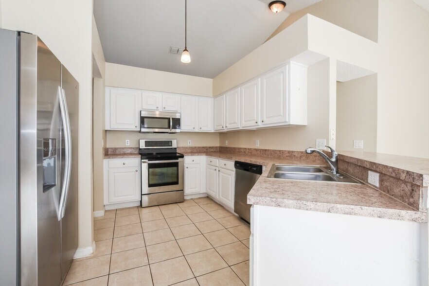 Building Photo - 2184 Mallard Creek Cir