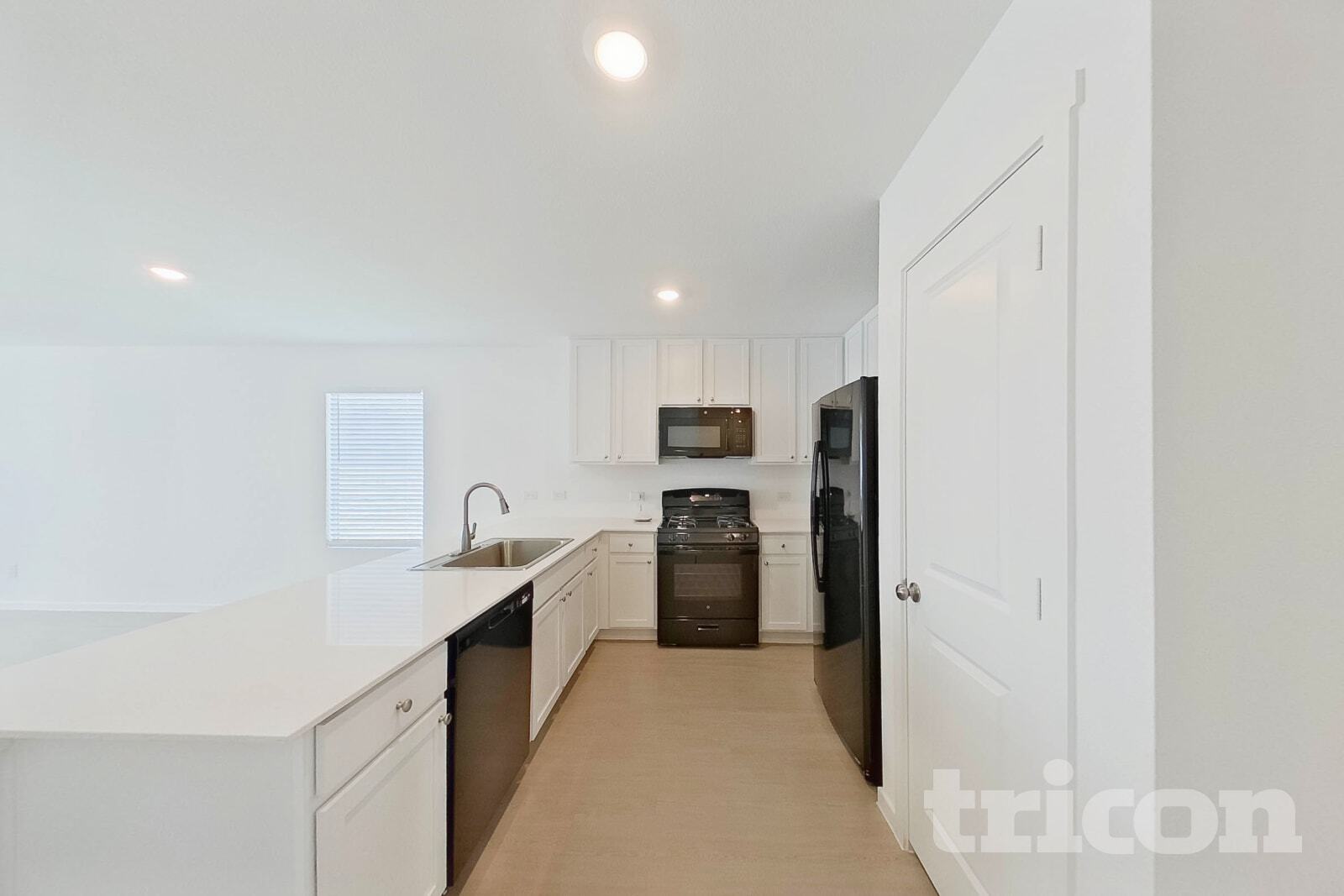 Building Photo - 814 Ginkgo Wy