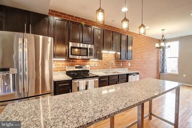 Building Photo - 1416 Wheyfield Dr