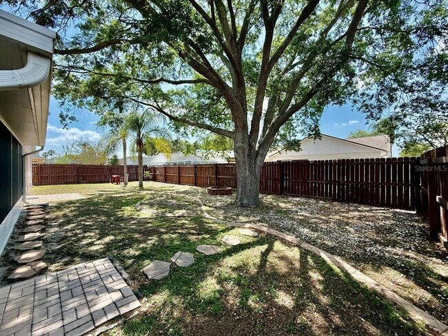 Building Photo - 9815 La Vonda St