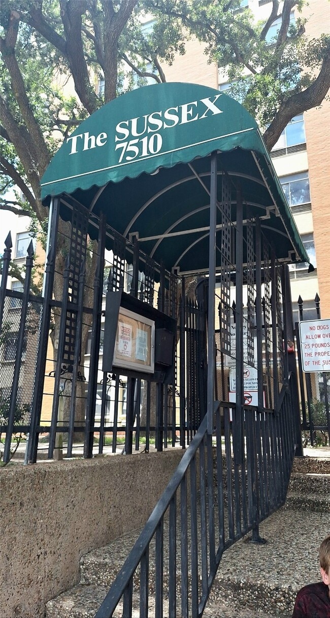 Building Photo - 7510 Hornwood Dr