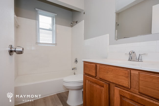 Building Photo - 1141 Alcliff Ln
