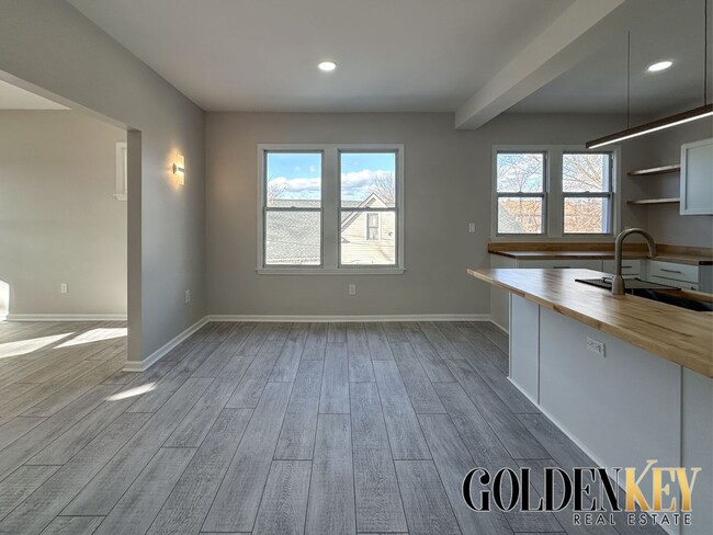 Building Photo - 3854-3831 31st St