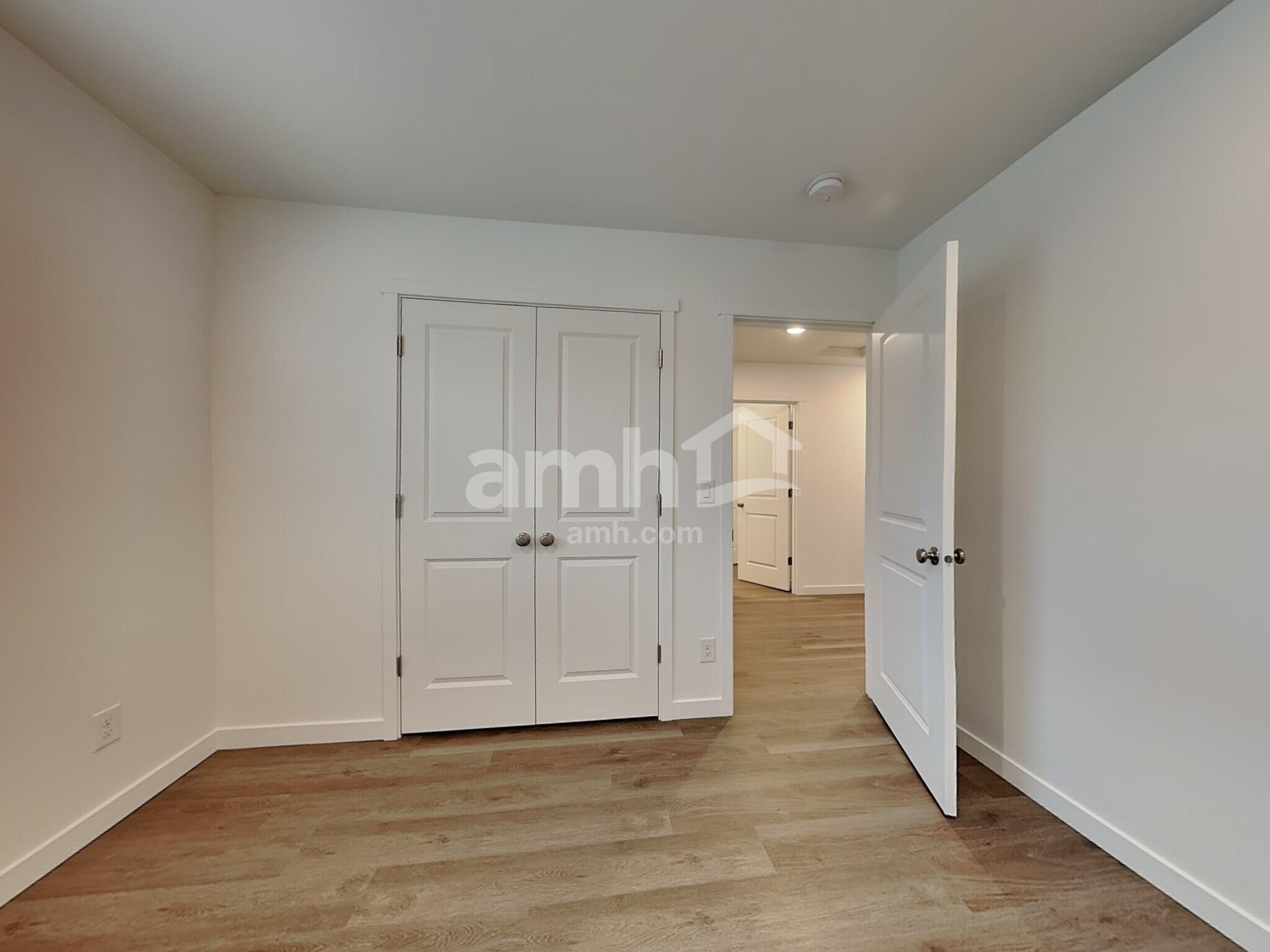 Building Photo - 5003 Washington St SE