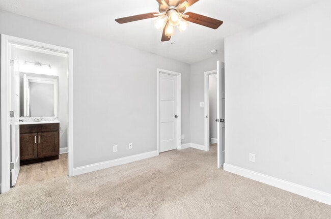 Bedroom 2 - 1625 Golf Club Ln