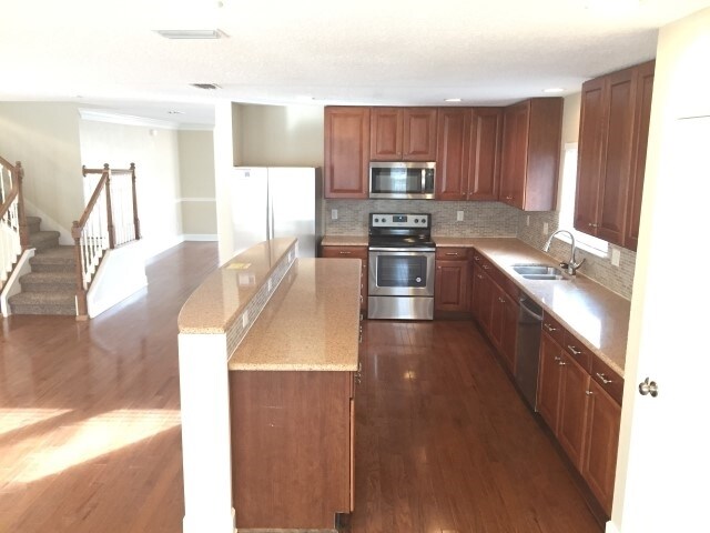 Building Photo - 1194 Dawn Creek Ct