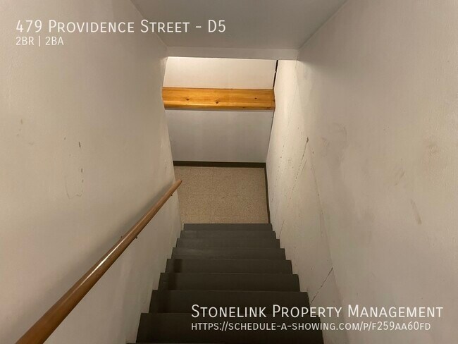 Building Photo - 479 Providence Street