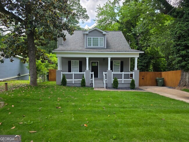 Primary Photo - 135 Howell Dr SW
